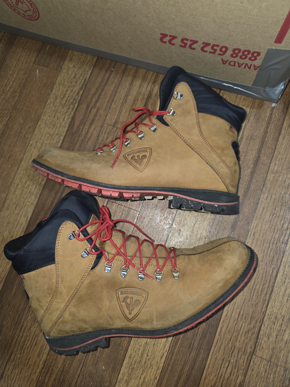 Rossignol Men's Tan Leather Hiking Boots with Red Laces No Box